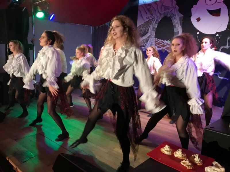 26994342_2451733518385588_5165847255802782939_n_2451733518385588