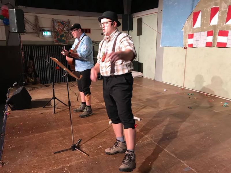 27459175_2456477507911189_119724858567361226_n_2456477507911189