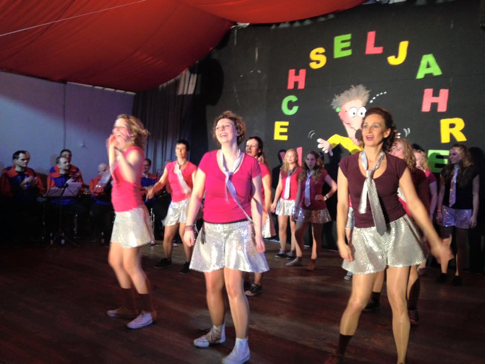 12573039_1957919407767004_7151169602813130531_n